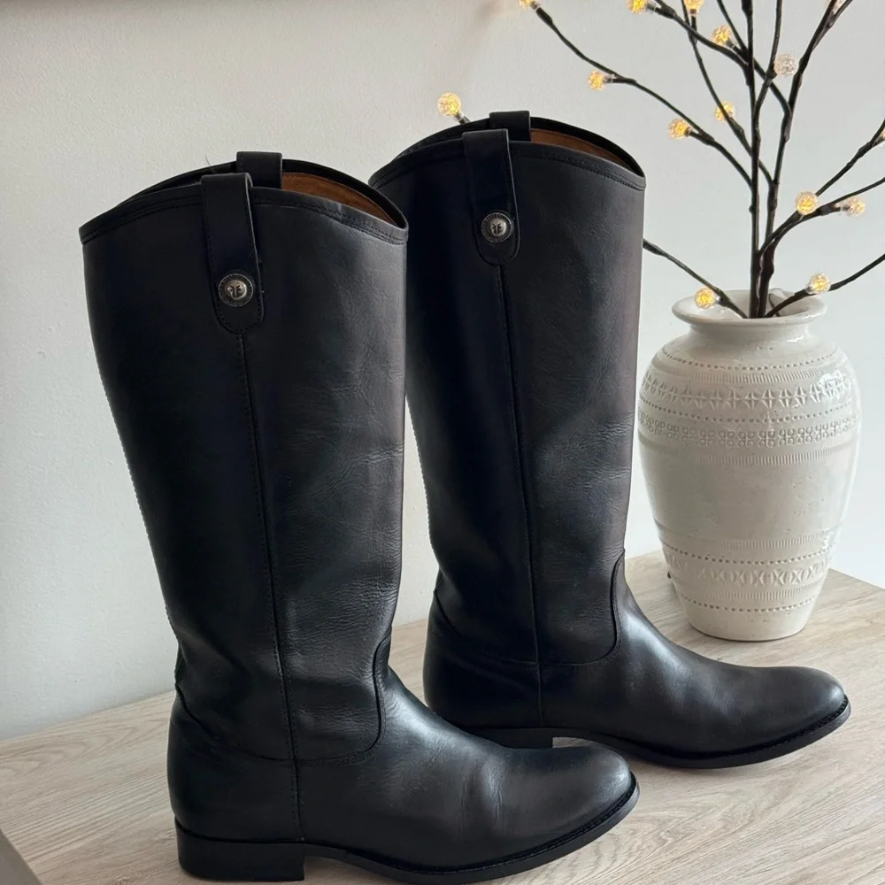 Frye Melissa Buckle Boot Extended Calf - Picture 4 of 10